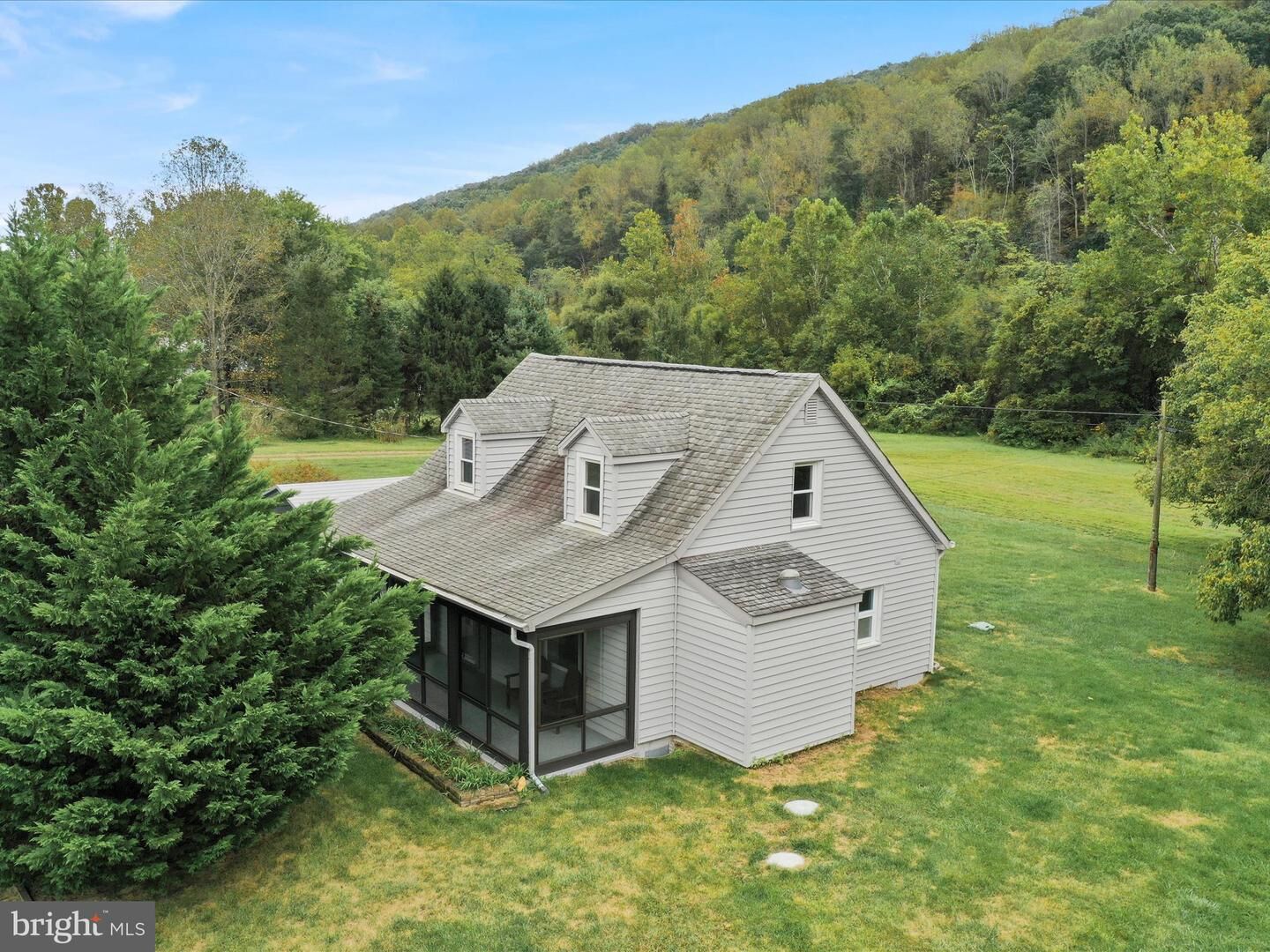 Property Photo:  13149 John Marshall Highway  VA 22642 