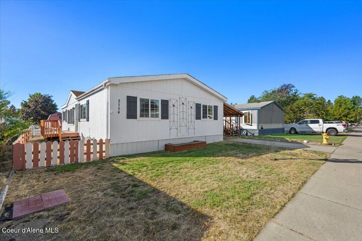 Property Photo: 2154 W Windermere Ave ID 83815