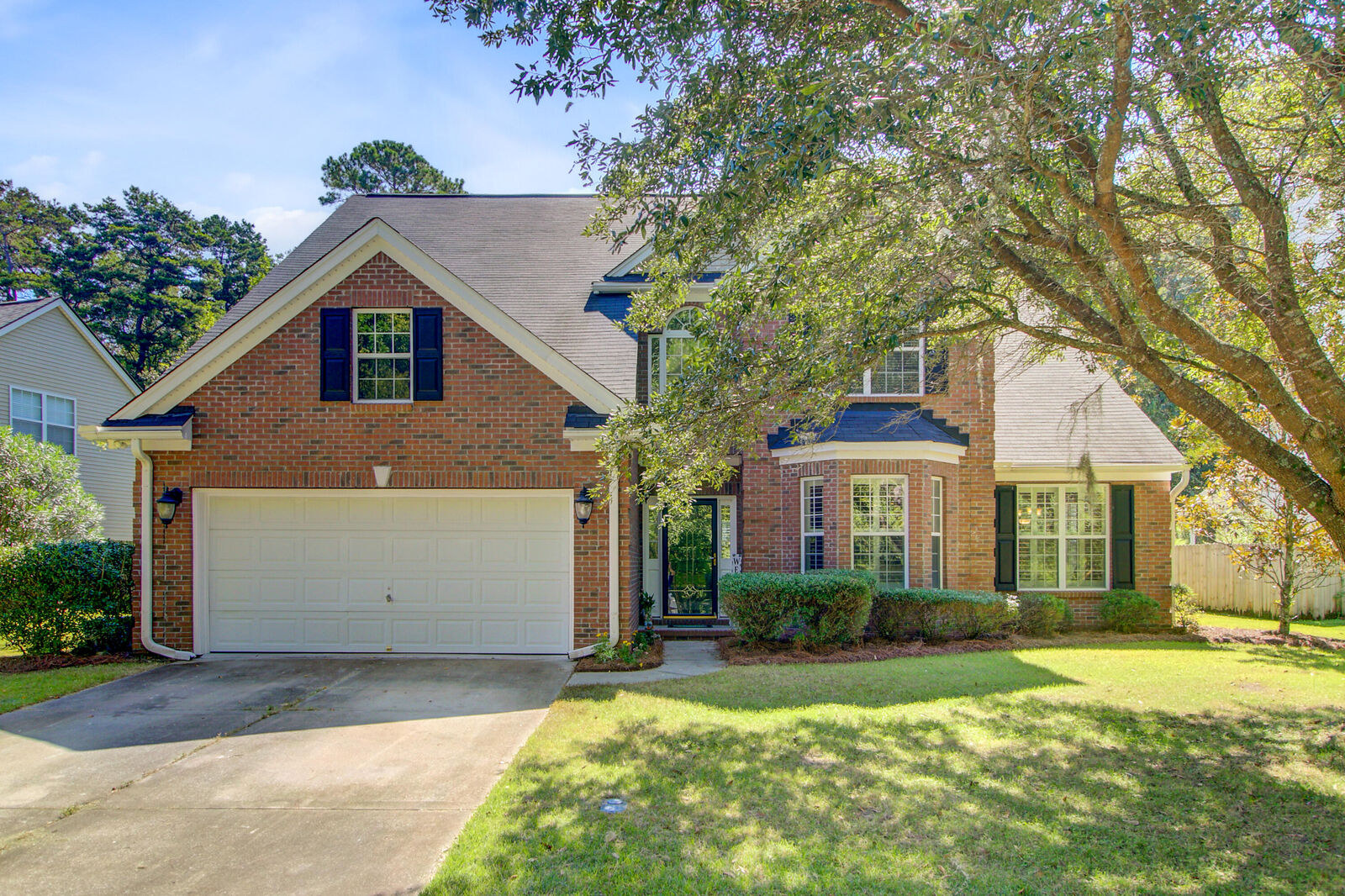Property Photo:  813 Beverly Drive  SC 29485 