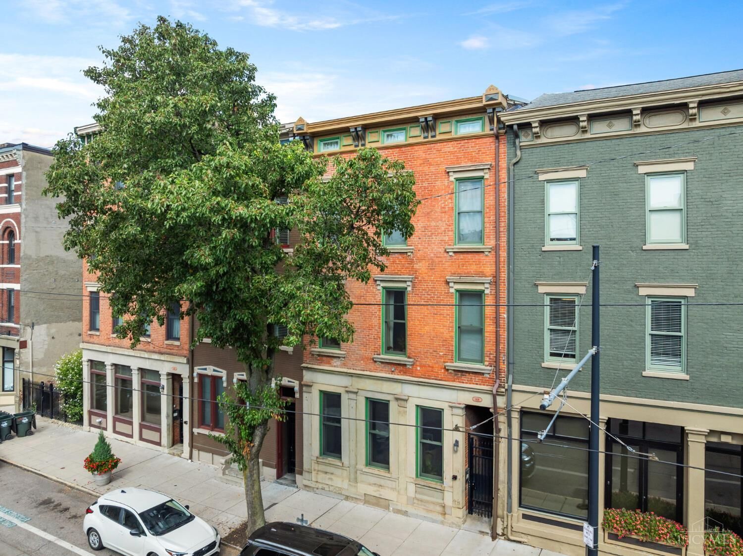 Property Photo: 1418 E Race Street E OH 45202