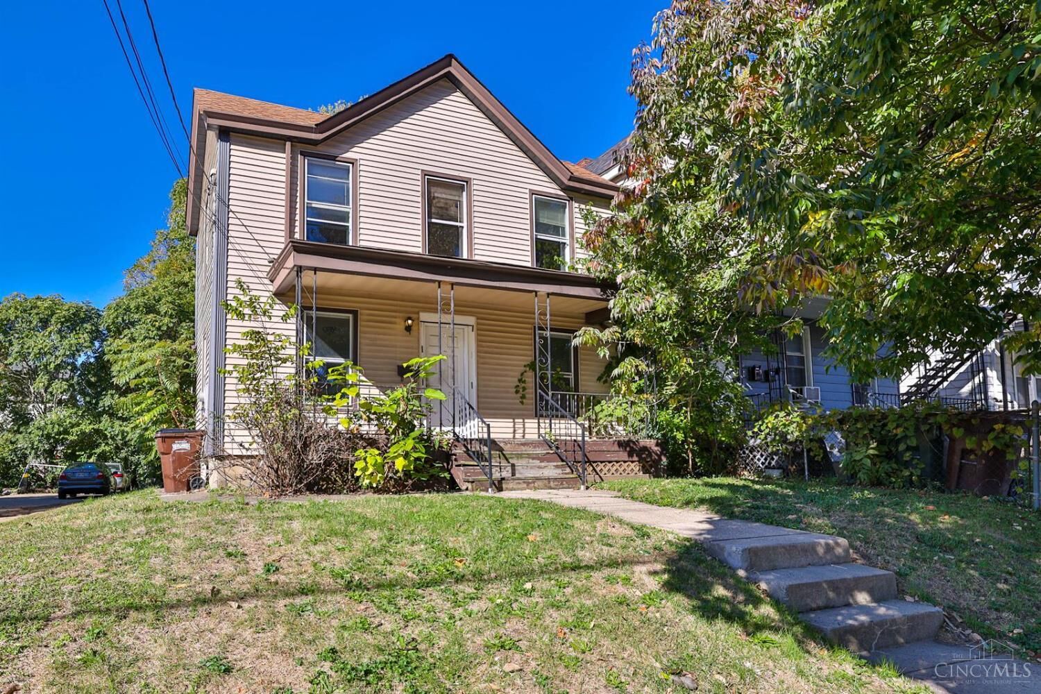 Property Photo:  4719 Section Avenue  OH 45212