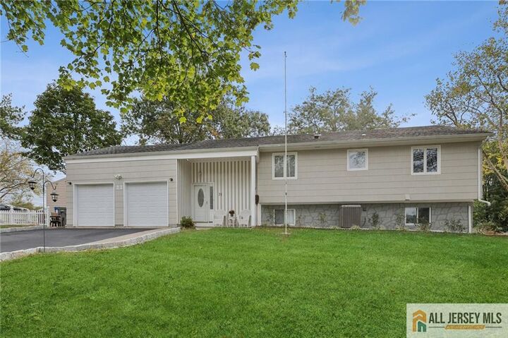 21 Buena Vista Avenue  Piscataway NJ 08854 photo