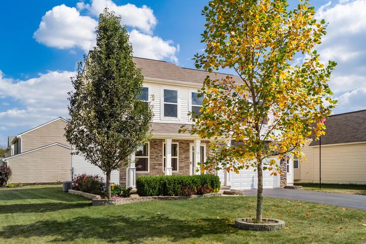 Property Photo:  3892 Ponds Edge Street  OH 43123 