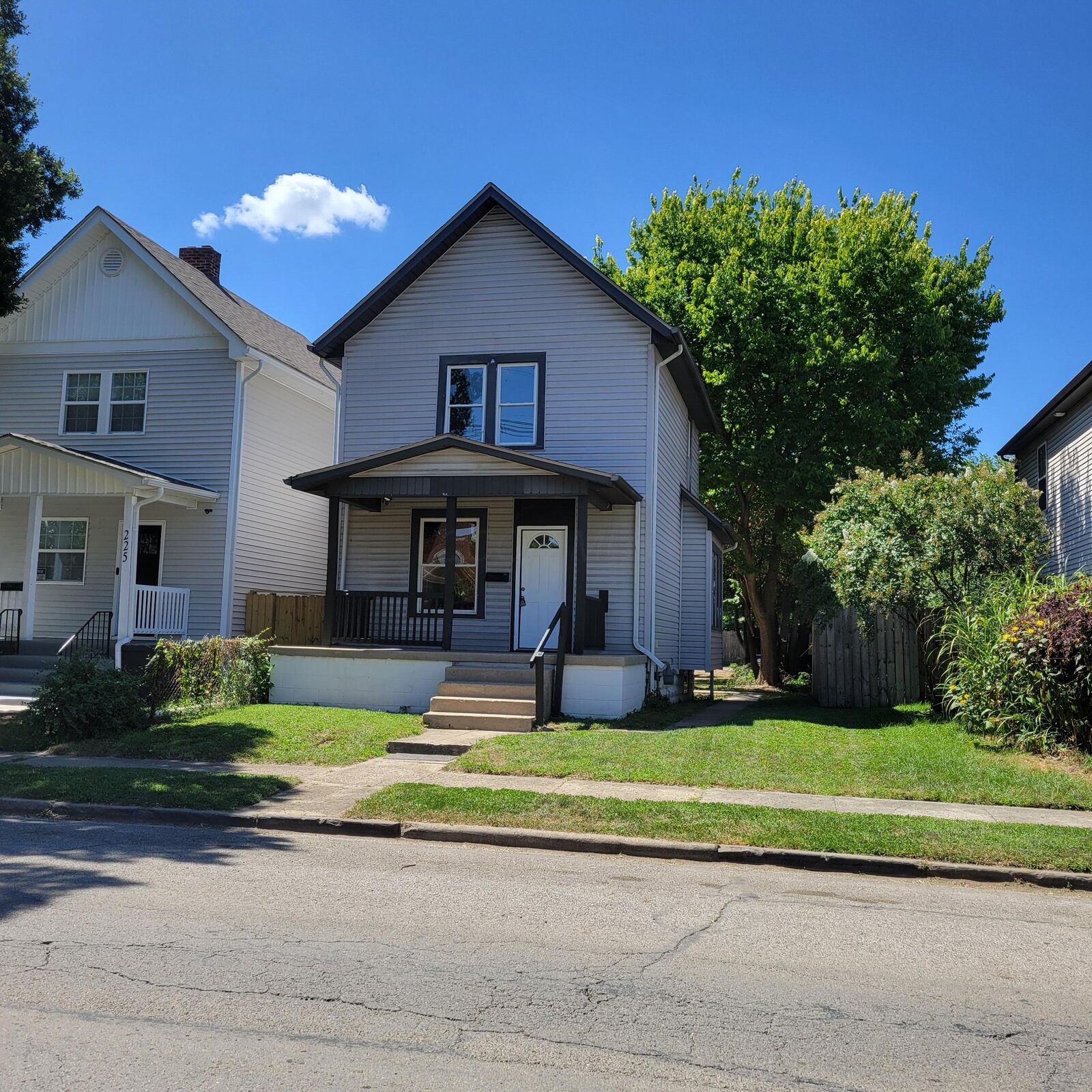 Property Photo:  221 S Highland Avenue  OH 43223 