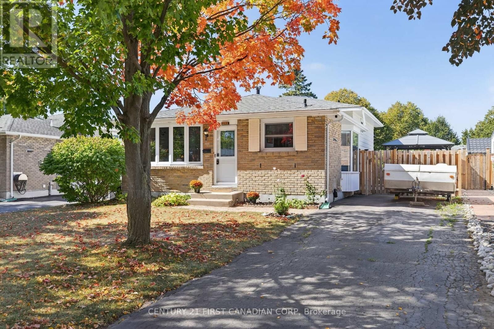 Property Photo:  7 Upcott Crescent  ON N6E 1S6 
