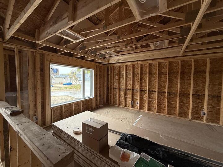 Property Photo:  61 Westgrove Crescent  MB R0A 0V2 