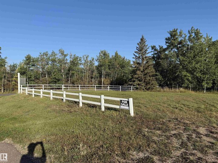 Property Photo:  35 61119 Range Road 465A  AB T9N 2H6 