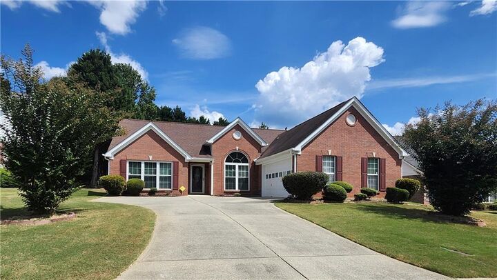 Property Photo: 1052 Ludwick Way GA 30046