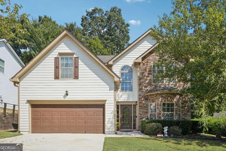 715 Moonlight Way  Suwanee GA 30024 photo