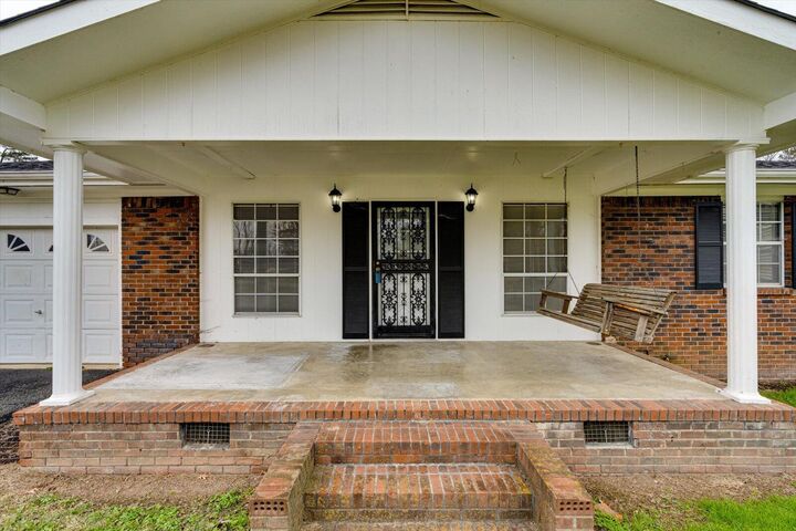 Property Photo: 1101 Betsy Pack Drive TN 37347