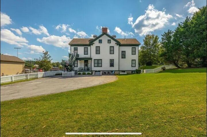 Property Photo:  309 Barnhardt Circle  GA 30742 