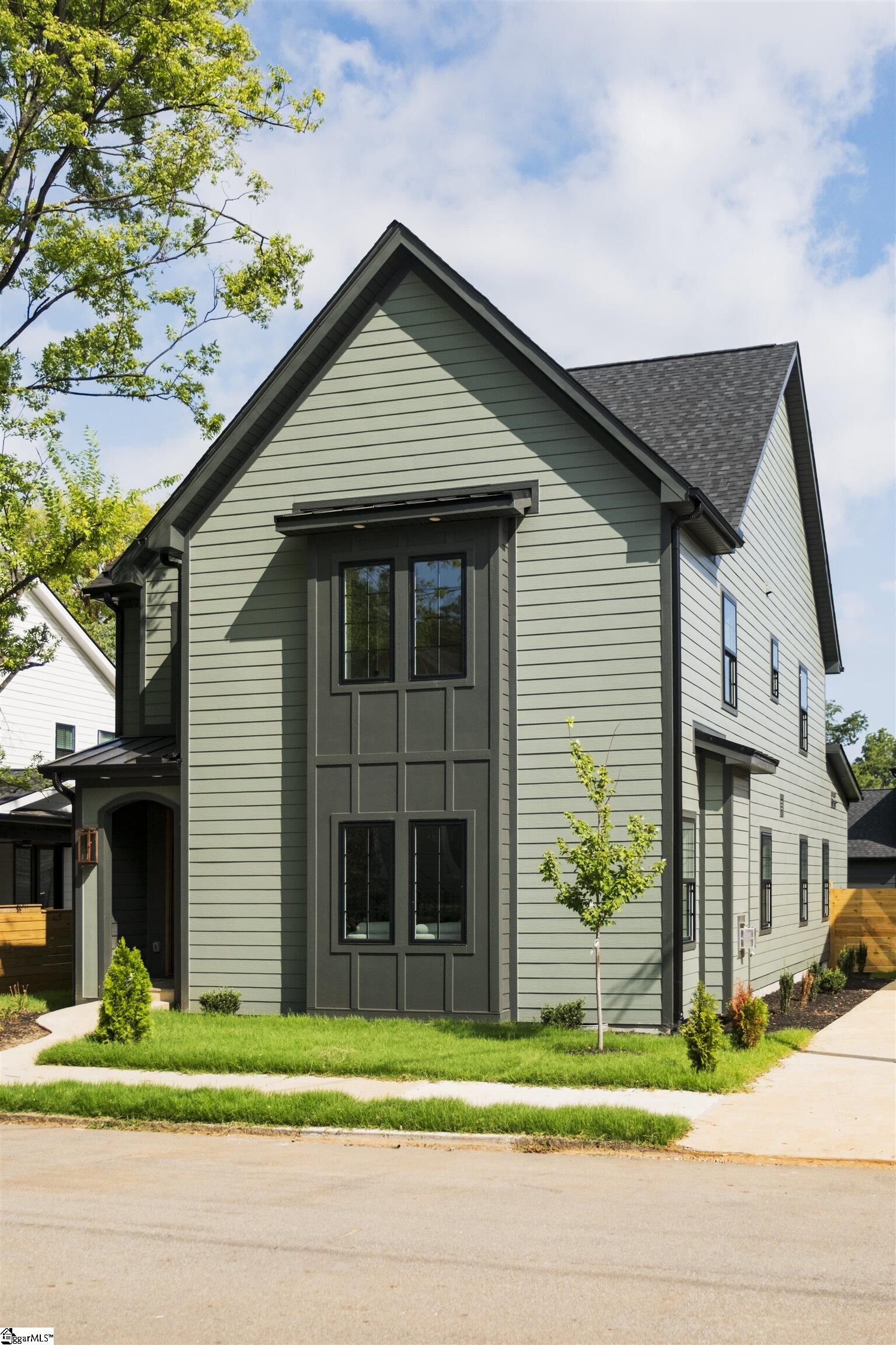 Property Photo:  11 Stall Street  SC 29609 