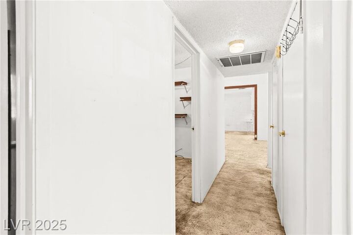 970 Laramore Drive  Las Vegas NV 89119 photo