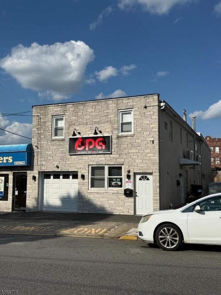 Property Photo:  593 New York Ave  NJ 07071 