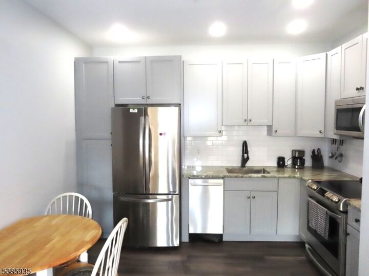 Property Photo:  7308 Richmond Rd 308  NJ 07480 