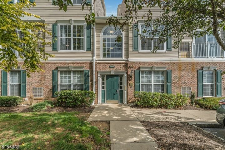 284 Rainbow Way  Lopatcong Twp. NJ 08865 photo