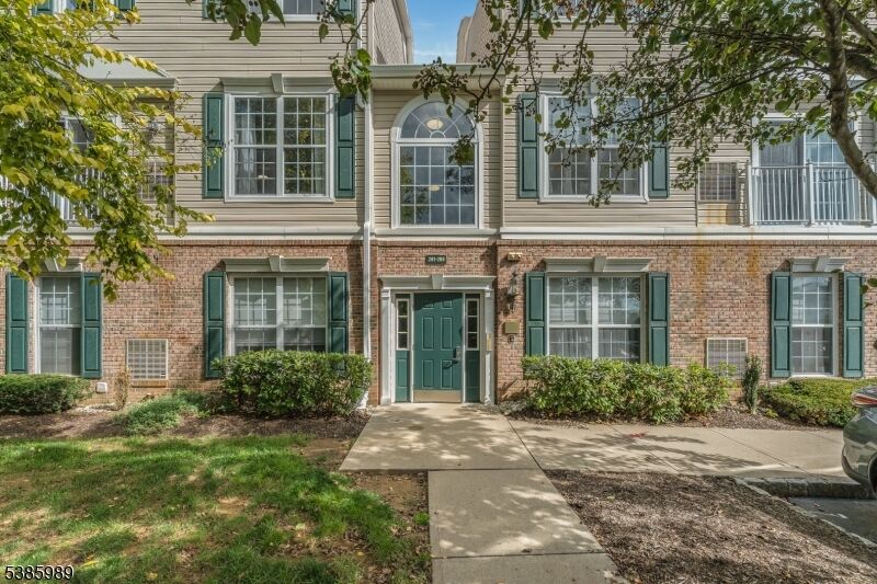 Property Photo:  284 Rainbow Way  NJ 08865 