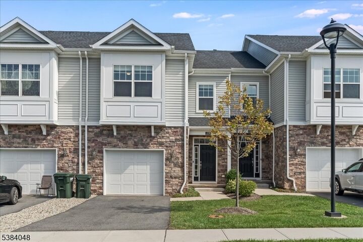 1304 Churchill Cir  Branchburg Twp. NJ 08876 photo