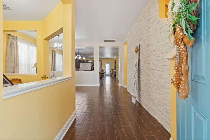 Property Photo: 531 Remington Lodge Court TX 77073