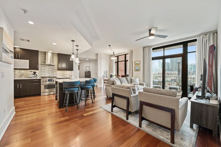 Property Photo:  84 Willow Ave 4B  NJ 07030 