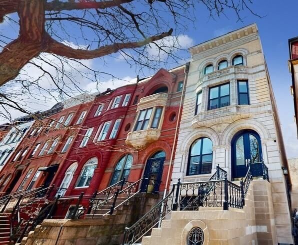 Property Photo:  43 Madison Ave 1  NJ 07304 