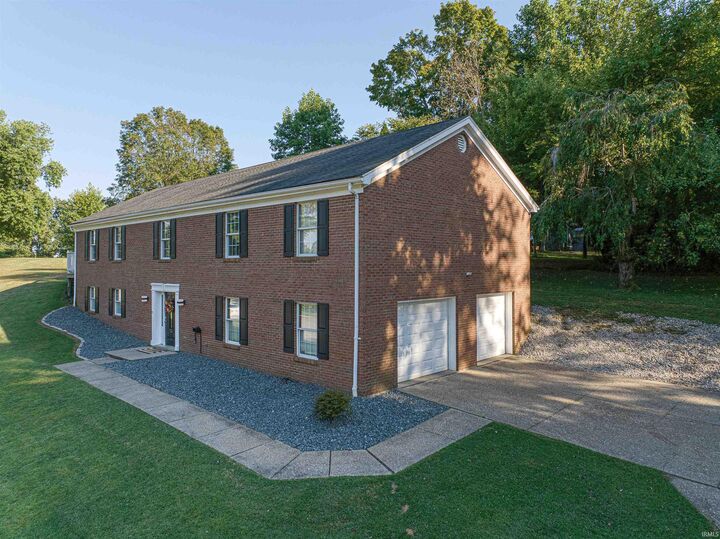 Property Photo:  5533 Lakeside Drive  IN 47630 