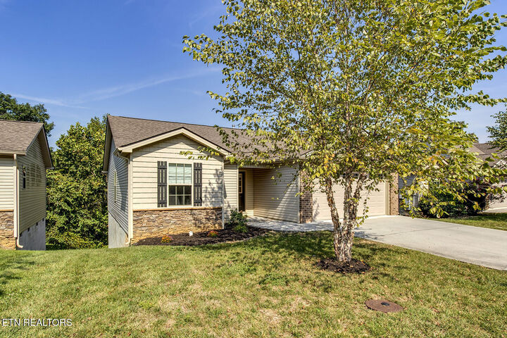 Property Photo:  811 Klondike Way  TN 37923 