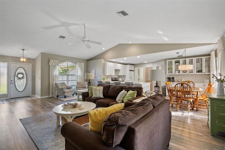 Property Photo: 1830 Killdeer Court FL 34293