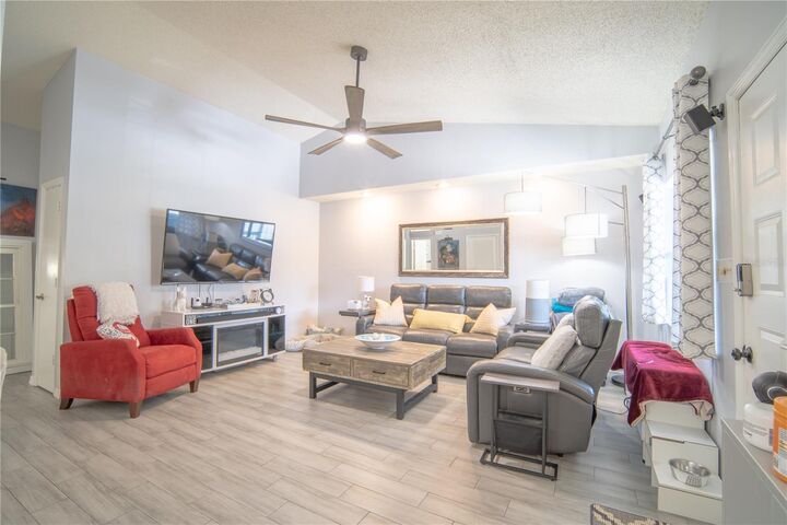 Property Photo:  435 Hemlock Street  FL 32714 