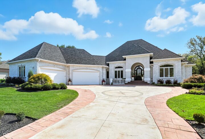Property Photo:  1939 Eagle Trace Drive  IN 46143 