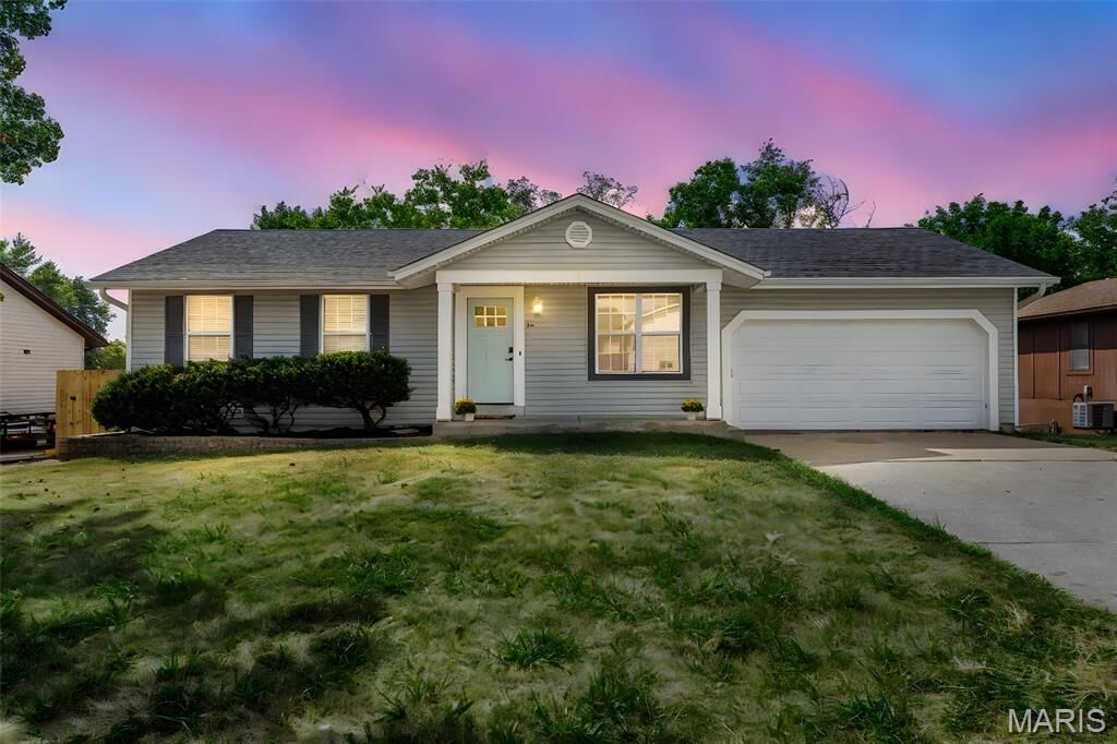 Property Photo: 16 Fort Zumwalt Drive MO 63366