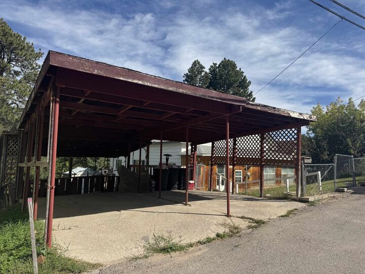 Property Photo:  501 W McClellan Street  SD 57754 