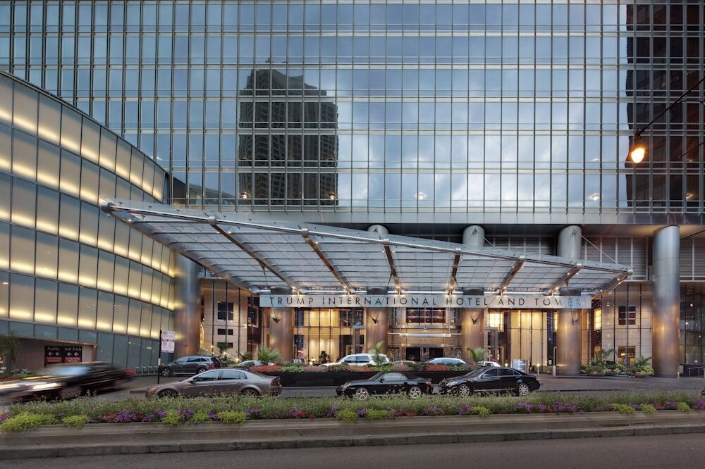 Property Photo:  401 N Wabash Avenue 73F  IL 60611 
