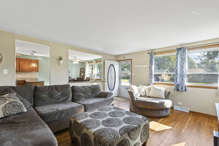 Property Photo:  12828 Terrace Lane  IL 60418 