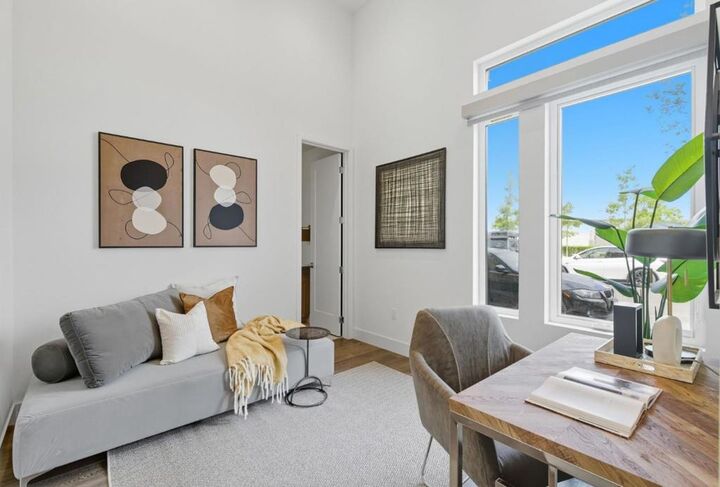 Property Photo: 142 Coronado Avenue CA 94501