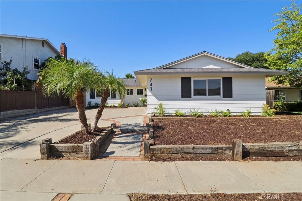 Property Photo: 741 Nancy Street CA 92027