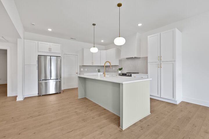 Property Photo:  100 Maury St  TN 37210 