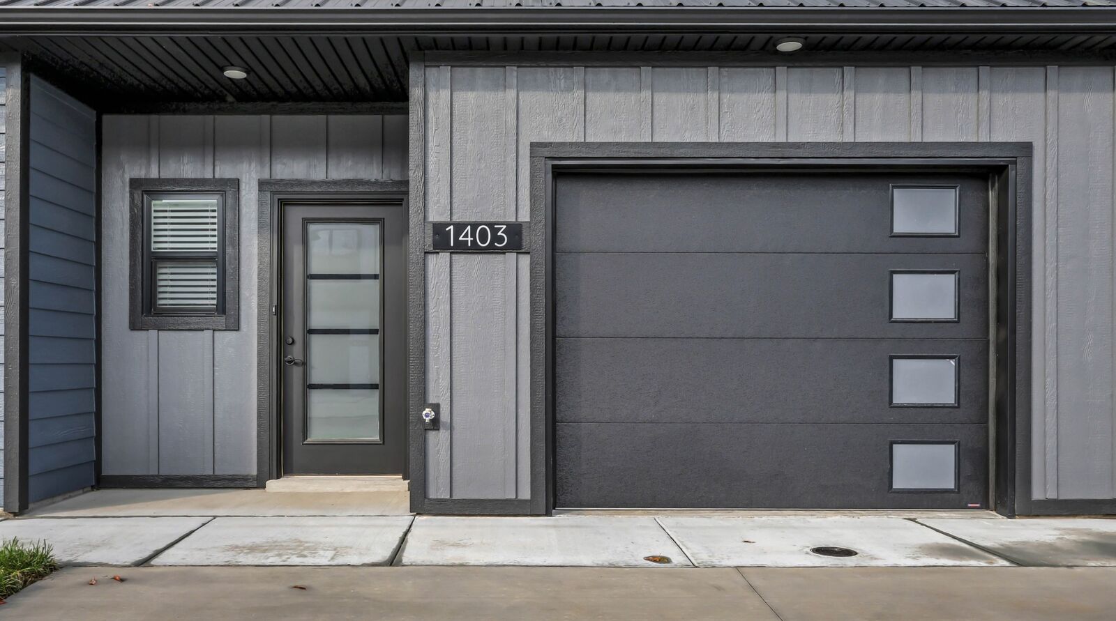 Property Photo: 1406 Jonathan Wade Circle TN 37043
