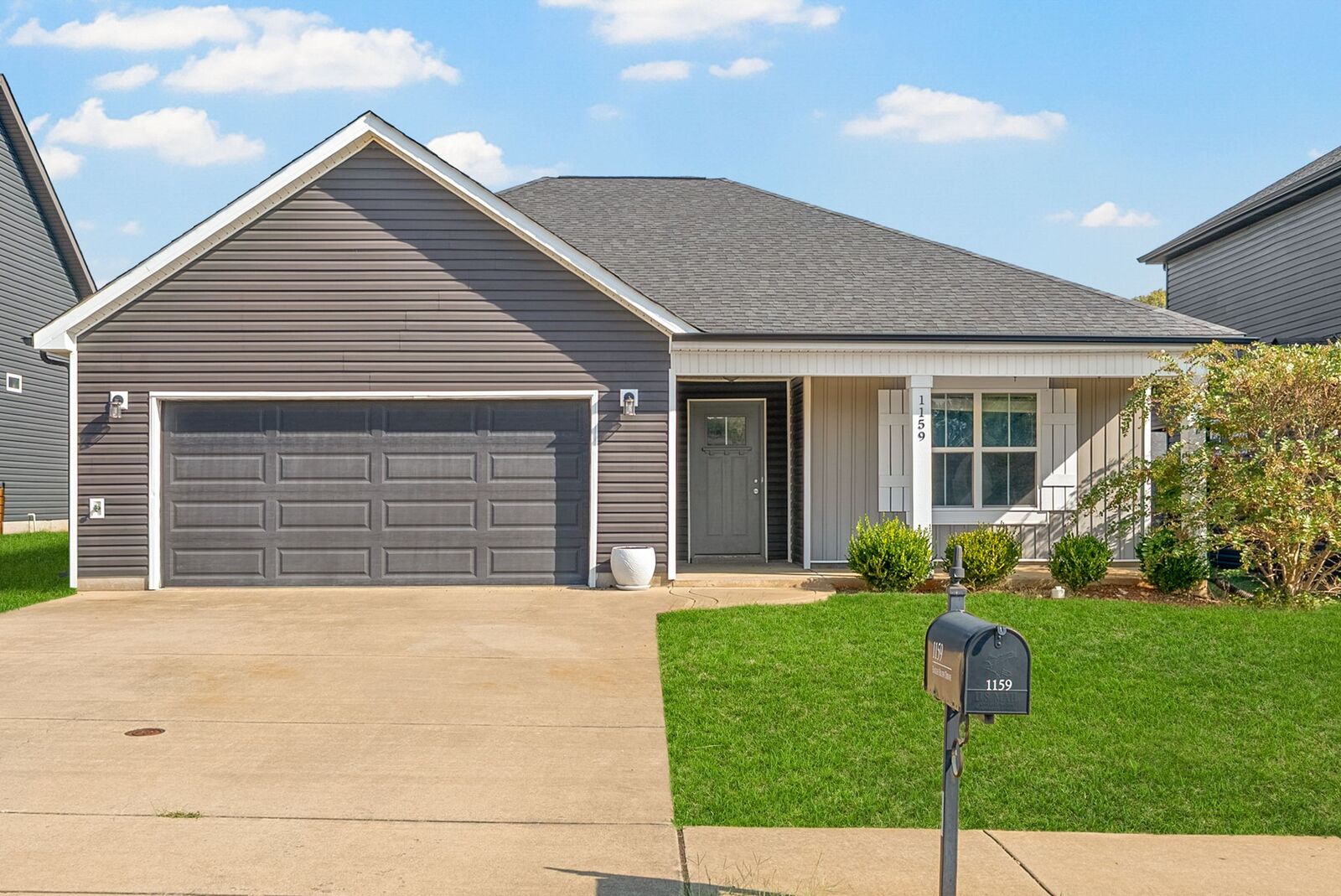 Property Photo: 1159 Eagles Bluff Drive TN 37040