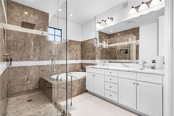 Property Photo: 9108 Capistrano Street S 7405 FL 34113