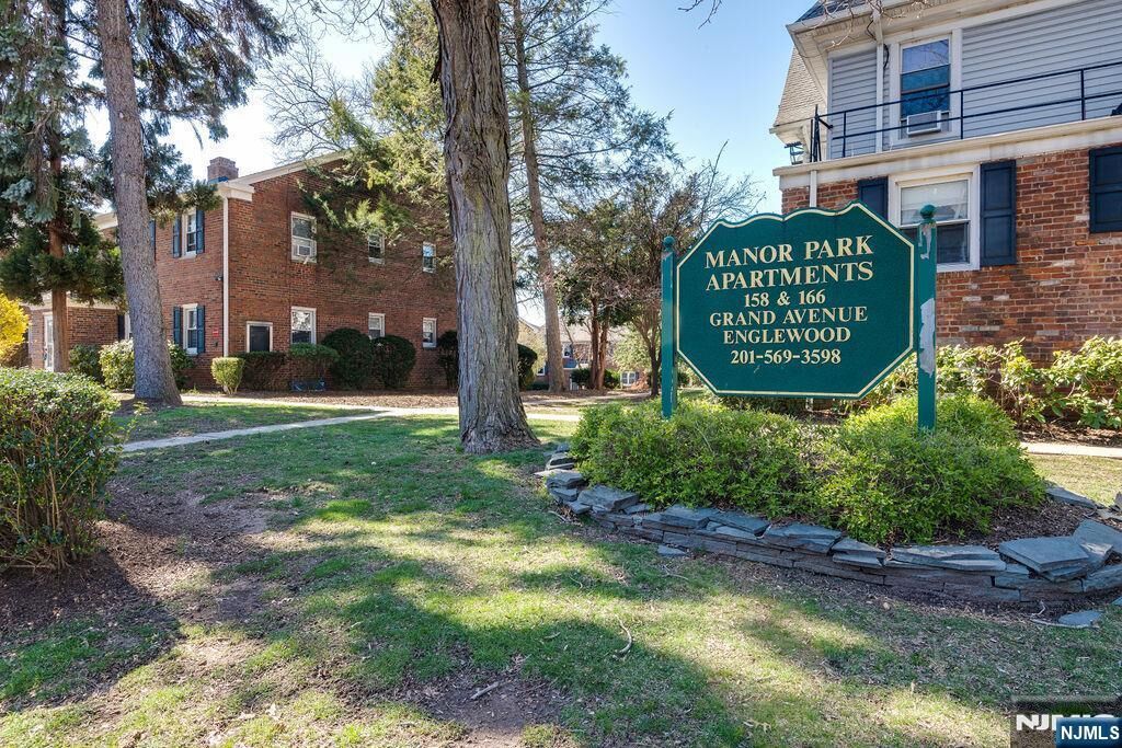 Property Photo:  166 Grand Avenue D7  NJ 07631 