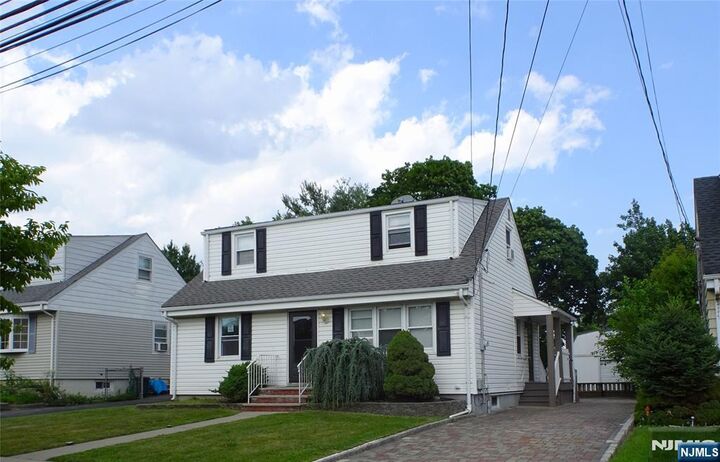 Property Photo:  52 Saint Philips Drive  NJ 07013 