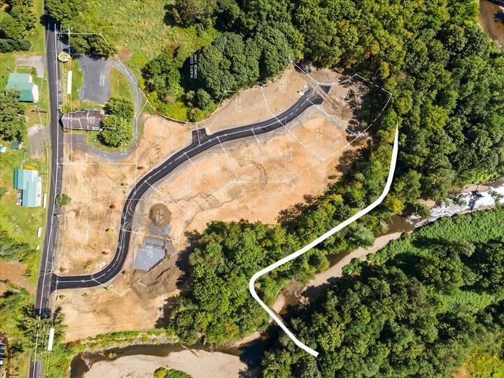 Property Photo:  24 River'S Edge Lane  VT 05672 