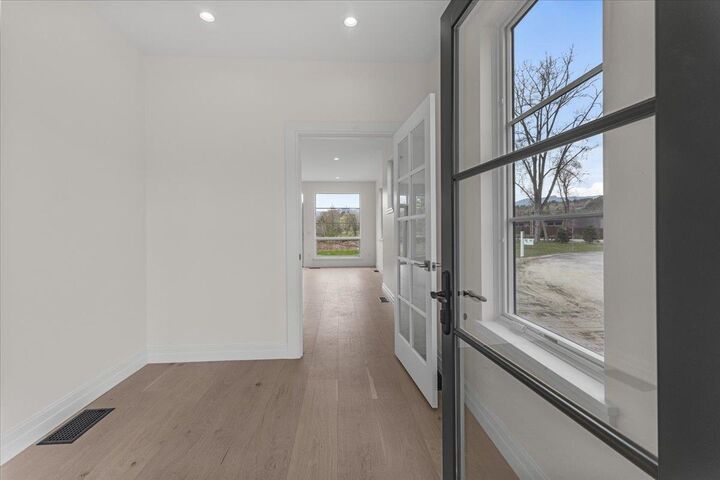 Property Photo:  24 River'S Edge Lane  VT 05672 