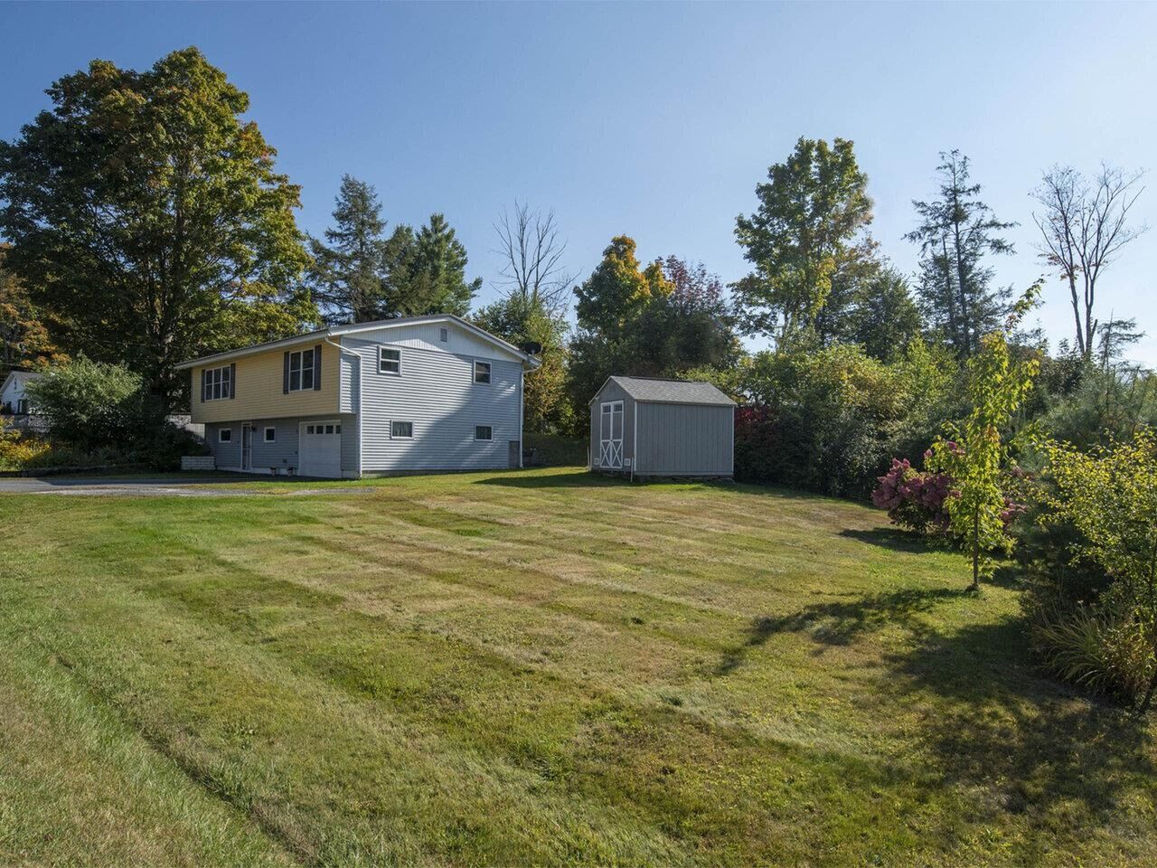 Property Photo:  11 Spruce Lane  VT 05641 