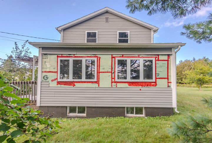 Property Photo: 2193 Sydney Road NS B1E 1J9
