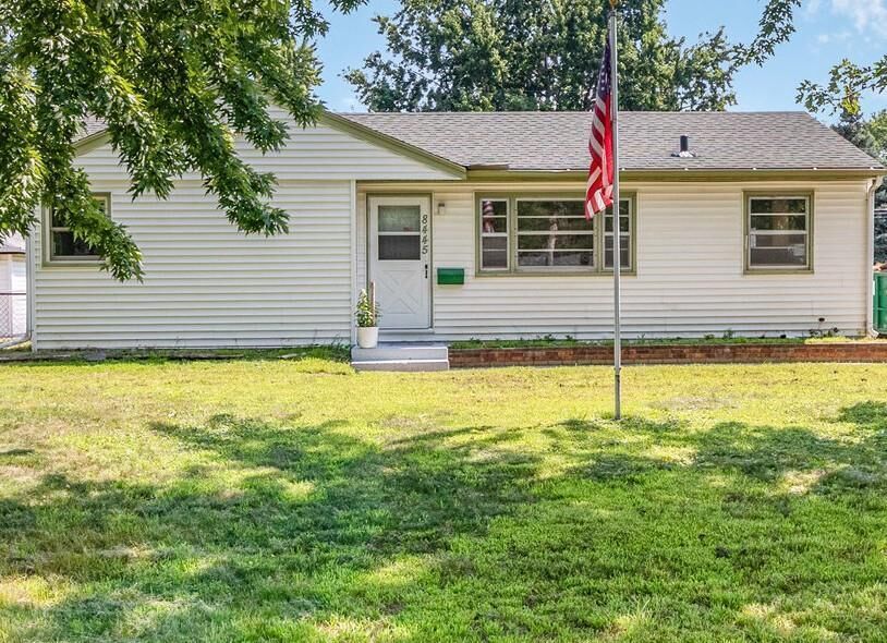 Property Photo:  8445 10th Avenue S  MN 55420 