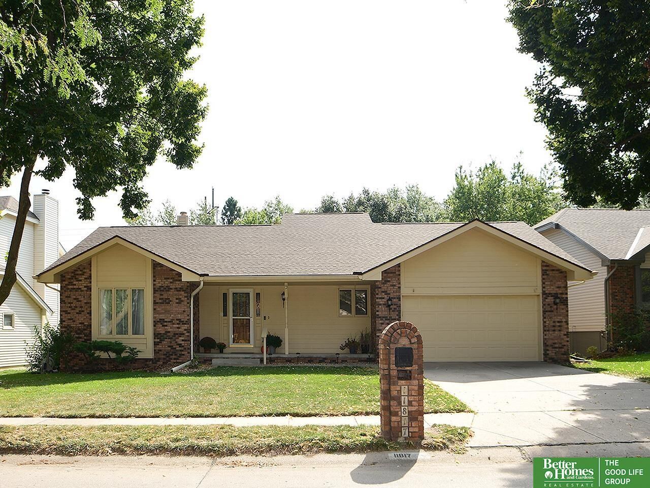 Property Photo:  11817 Quail Drive  NE 68123 