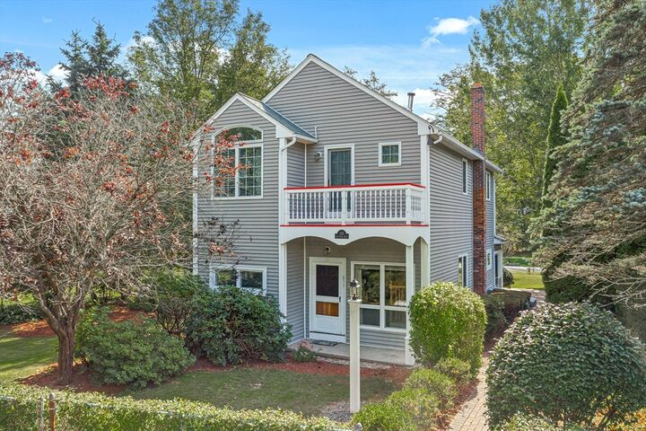 233 Lakeshore Dr  Wayland MA 01778 photo