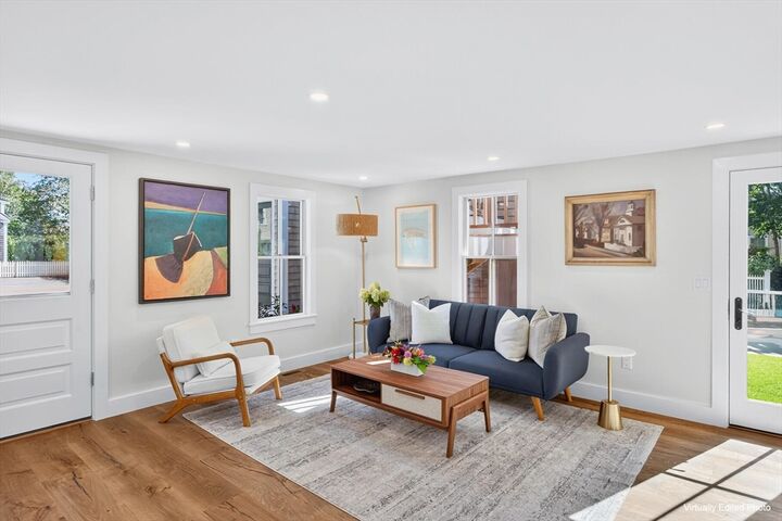 Property Photo:  10 Bradford Street Unit 4  MA 02657 